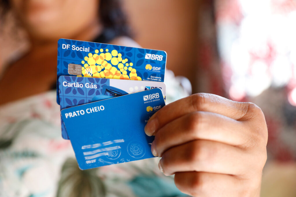 Cartão Prato Cheio: Alimentação Garantida e Dignidade para Quem Mais Precisa 1 Cartão Prato Cheio